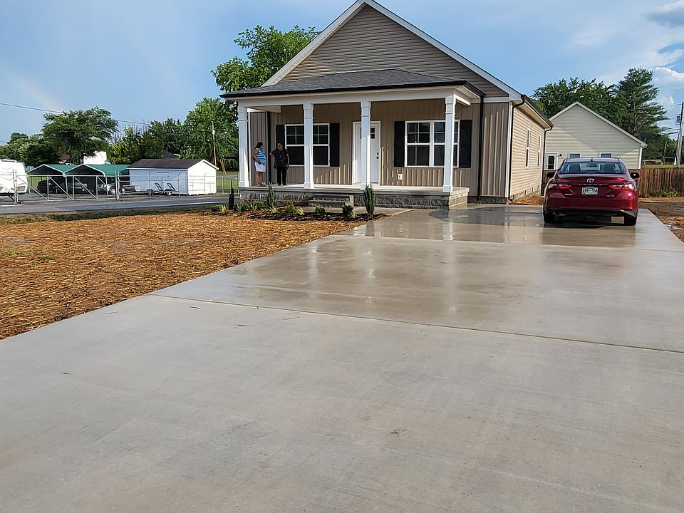 1st image of 118 Foutch Ct