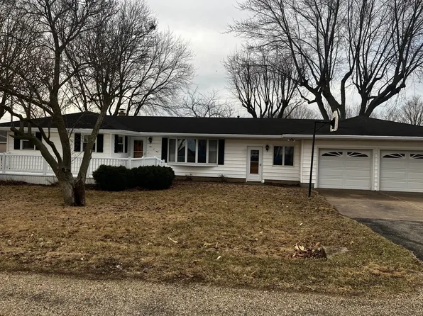 109 North Ave, Cherry, IL 61317