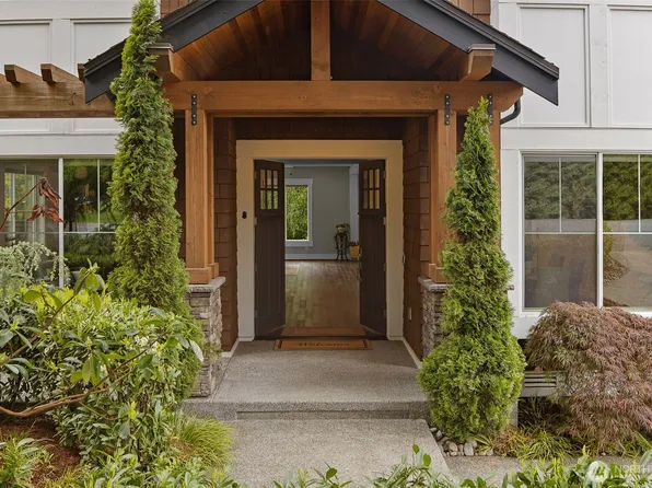 4161 86th Avenue SE, Mercer Island, WA 98040