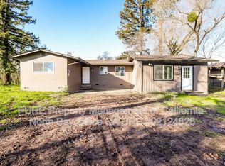 429 Sanford Rd, Santa Rosa, CA 95401