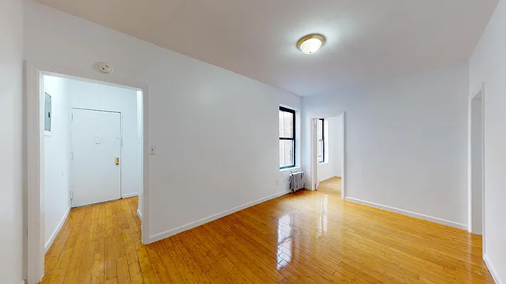 Rented by Bond New York | media 8