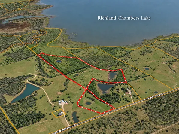 3337 SE County Road 1200, Streetman, TX 75859