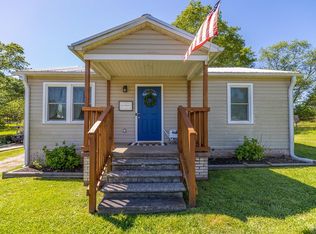 107 Mountain View Ave, Greer, SC 29650