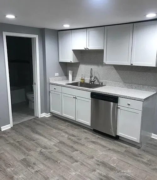 538 W 46th St #1 — Photo 1
