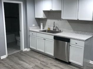 538 W 46th St #1, Chicago, IL 60609