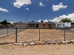 10782 11th Ave, Hesperia, CA 92345