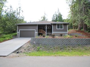 9816 Mariner Dr NW, Olympia, WA 98502