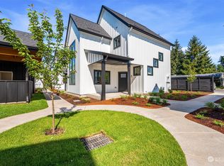 11813 NW 38th Ave #G, Vancouver, WA 98685
