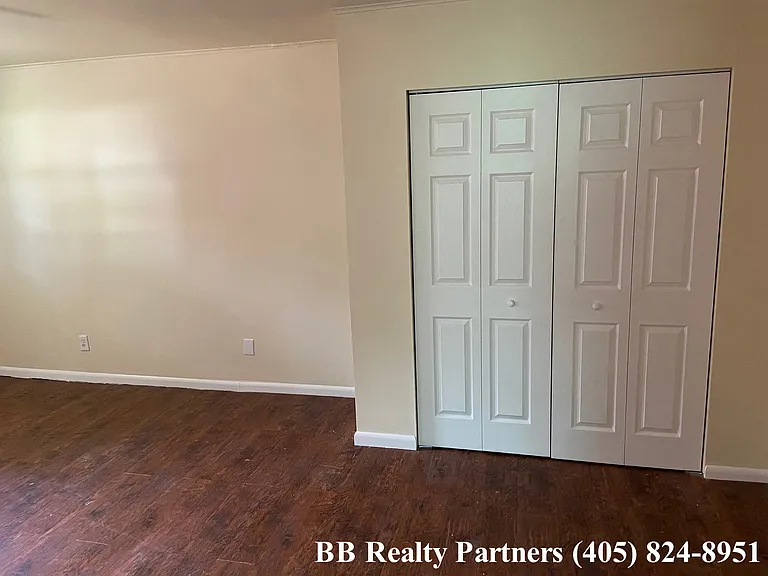 3147 S Louisville Ave — Photo 16