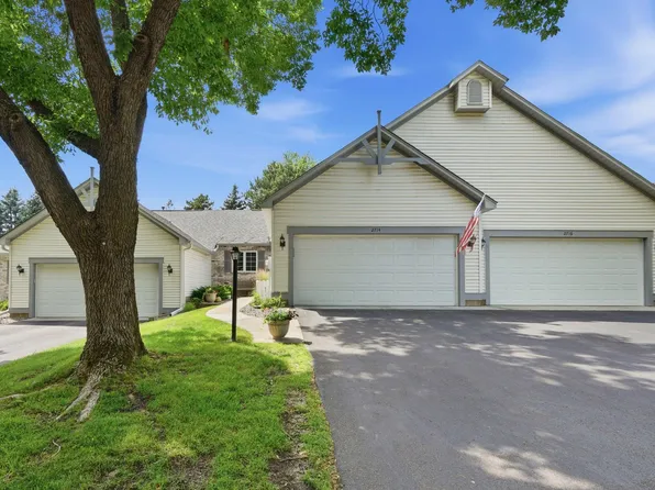 2714 Lake Court Dr #100, Mounds View, MN 55112