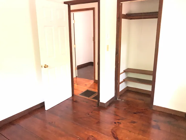 262 Scannell Rd — Photo 11