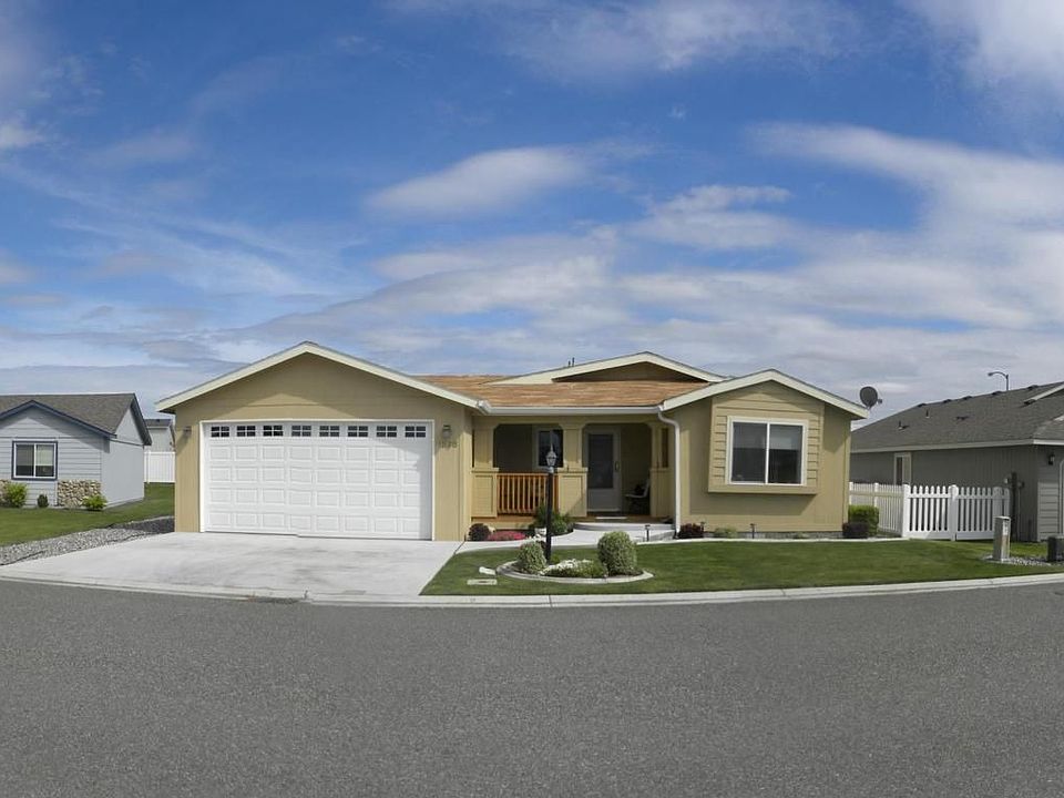 1st image of 1576 Larkspur Dr