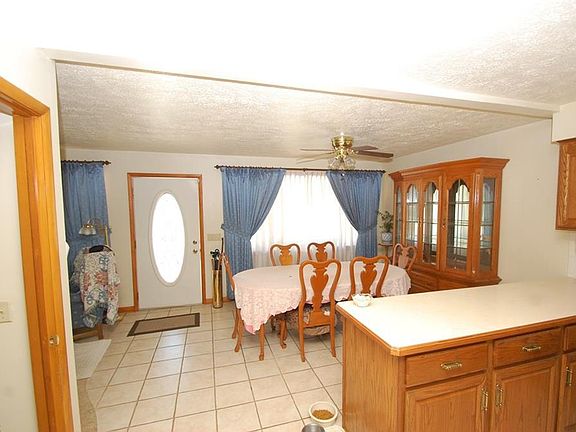 4th image of 1364 Jersey St