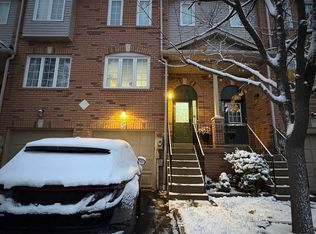 99 Aspen Park Way, Whitby, ON L1N 9M7