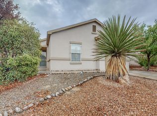 10716 Gentry Ln SW, Albuquerque, NM 87121