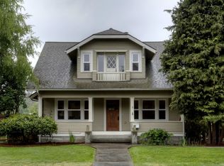 314 W Blackburn Rd, Mount Vernon, WA 98273