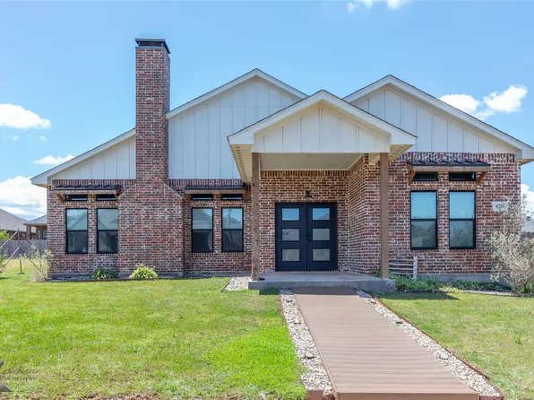 6733 Hillside Ct, Abilene, TX 79606