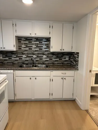 820 Holcomb Ave #1/2-A Photo 1