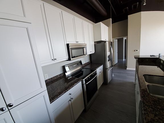2nd image of 325 Harbour Cove Dr Suite 301