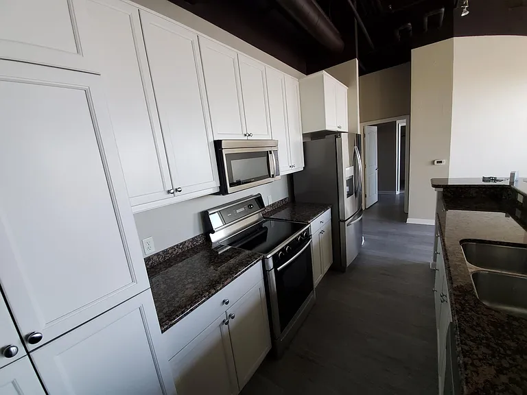 325 Harbour Cove Dr #301 — Photo 2