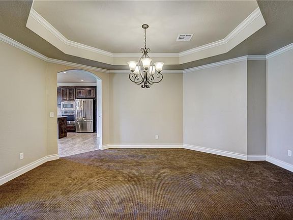 5th image of 16105 Dayflower Ln