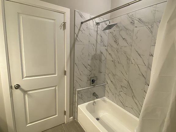 5th image of 4900 Unruh Ave #3