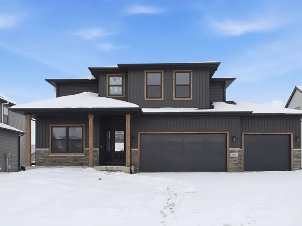 1106 Arthur Heights Dr, Fort Wayne, IN 46818