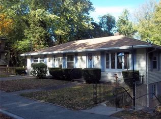 411 Old River Rd, Lincoln, RI 02838