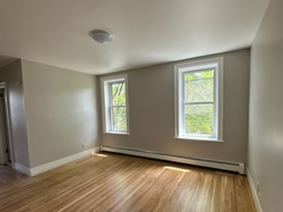 1st image of 240 Sip Ave APT 3E