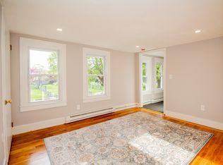 26 Dwight St APT 2, Worcester, MA 01603