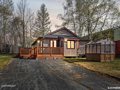 7841 Regal Mountain Cir, Anchorage, AK, 99504