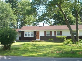 30 Railroad Ave, Seabrook, NH 03874