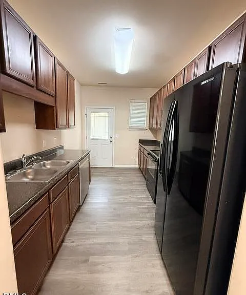 806 Carpenter Glenn Dr — Photo 13