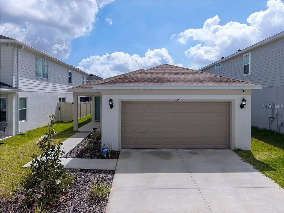 3535 Weaver Way