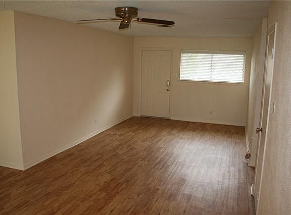 4th image of 272 Belle St