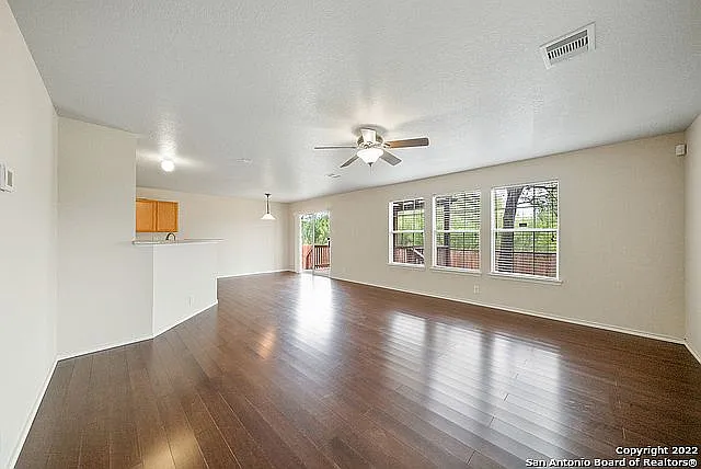 5035 Royal Stable — Photo 26