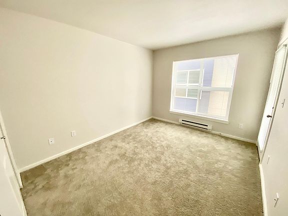 3rd image of 11111 NE 12th St #A310