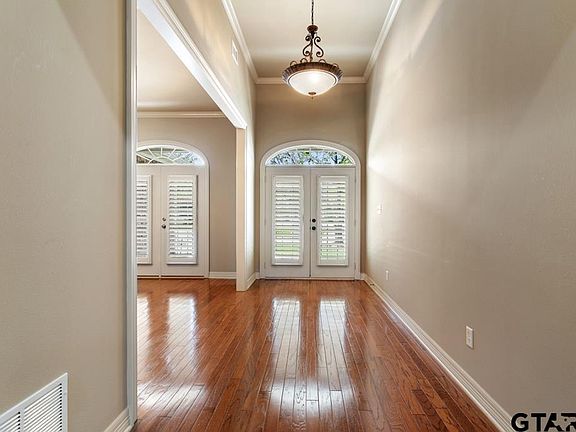 5th image of 2123 Evansburg Ln