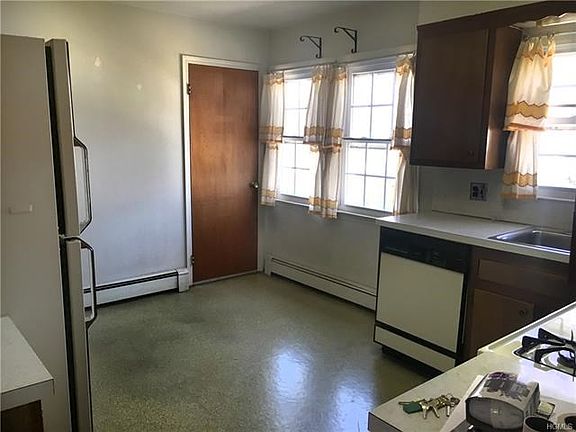 Eat in kitchen with pantry closet