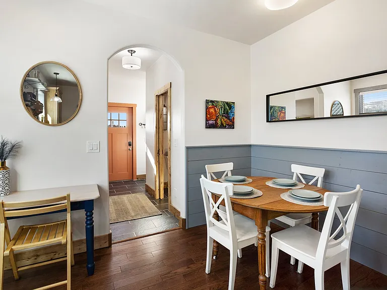 136 W Masonic Ave — Photo 5