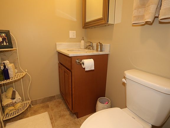 5th image of 3223 N Sheffield Ave #_1o