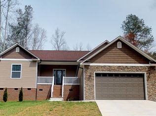 685 York Rd, Cleveland, TN 37323