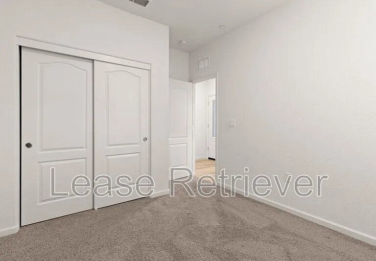 3461 Sina Ct — Photo 28