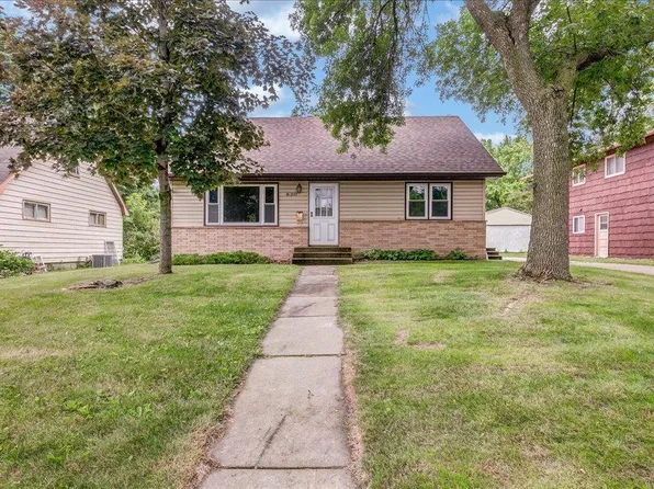 630 Johanna Ave, Willmar, MN 56201