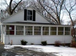 129 Sumner Ave, Warwick, RI 02888