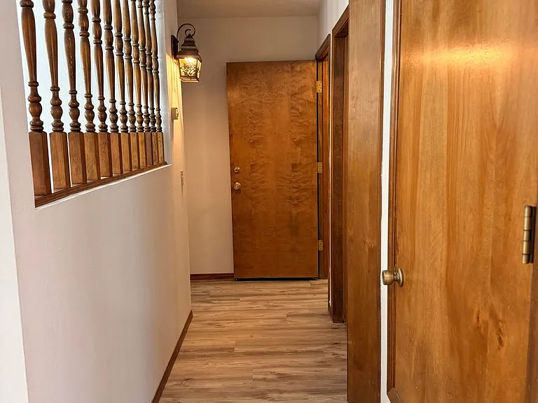2333 N Plateau Dr — Photo 6