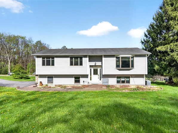 6 Emily Lane, Monroe, NY 10950