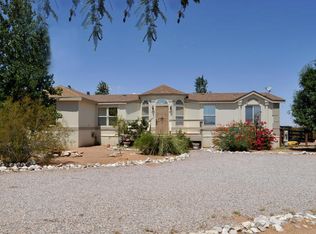 6915 N Ragged Peak Dr, Tucson, AZ 85743