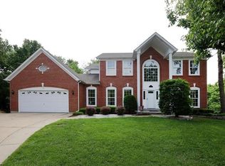18 Autumn Wood Ct, Saint Charles, MO