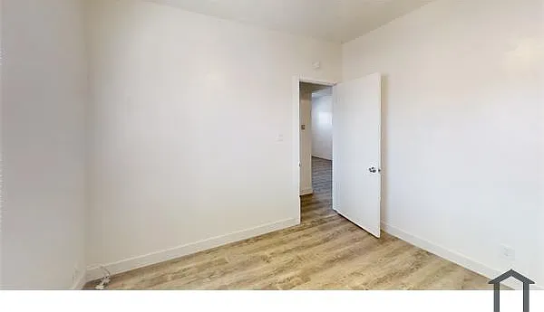 3348 Santa Fe Ave #6 — Photo 5